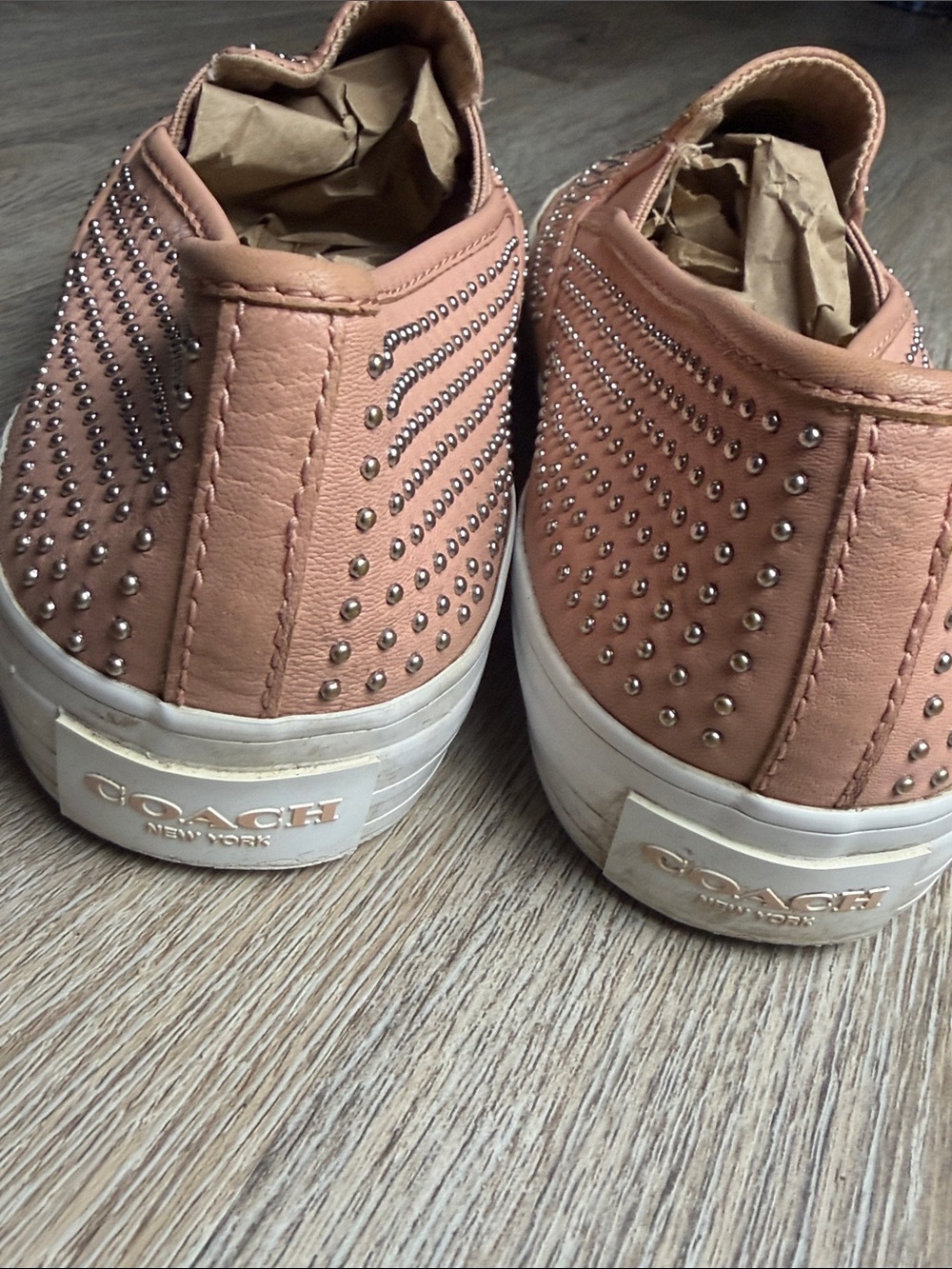 Coach Maggie Studded Slip On Sneakers Blush Pink Leather Shoes Women’s 10B - Picture 6 of 12